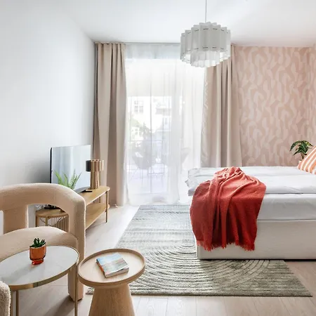 Stylish With Terrace Near New York Cafe 6 *
